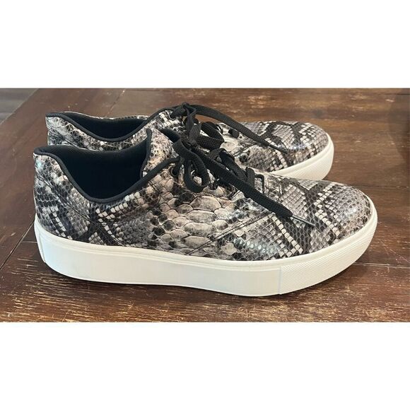 SAS Women's Casual and Fashion Sneakers - Picture 2 of 8